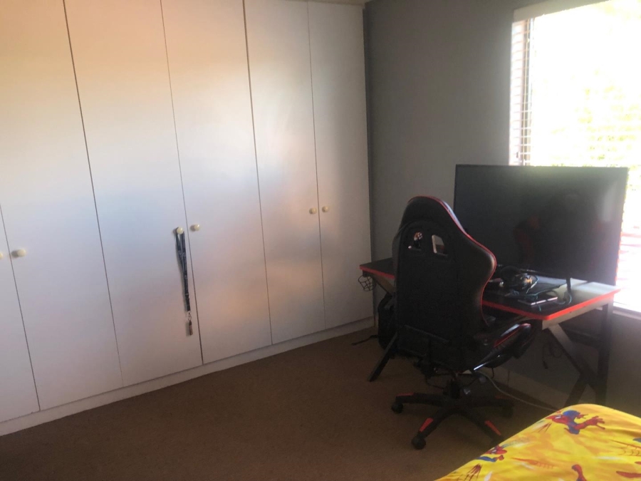 4 Bedroom Property for Sale in Fisherhaven Western Cape